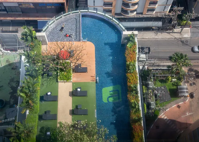 Aloft By Marriott Sukhumvit 11 Hotel