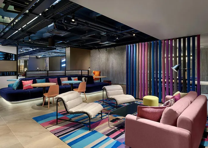 Aloft By Marriott Sukhumvit 11 Bangkok