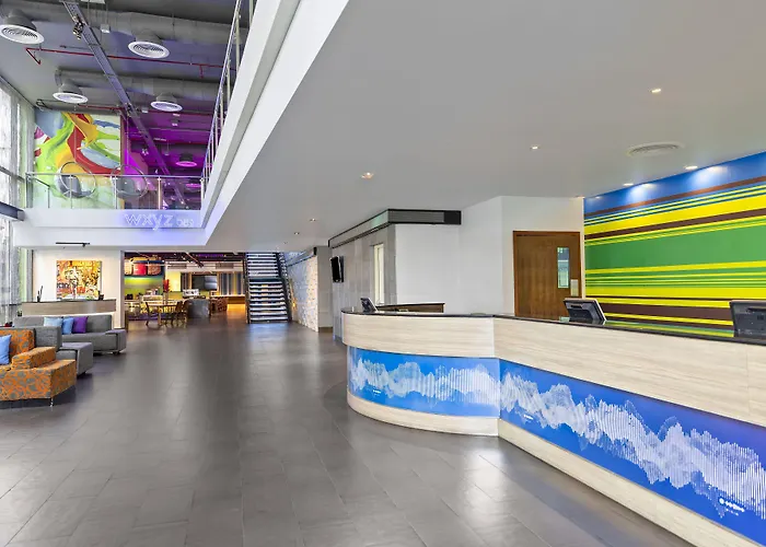 Hotel Aloft By Marriott Sukhumvit 11 4*