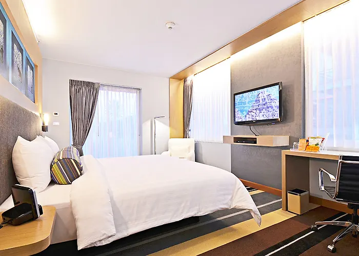 Aloft By Marriott Sukhumvit 11