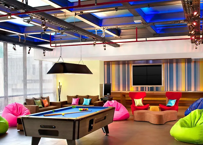 Aloft By Marriott Sukhumvit 11 Hotel 4*