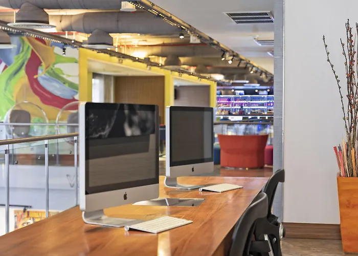 Hotel Aloft By Marriott Sukhumvit 11 4*