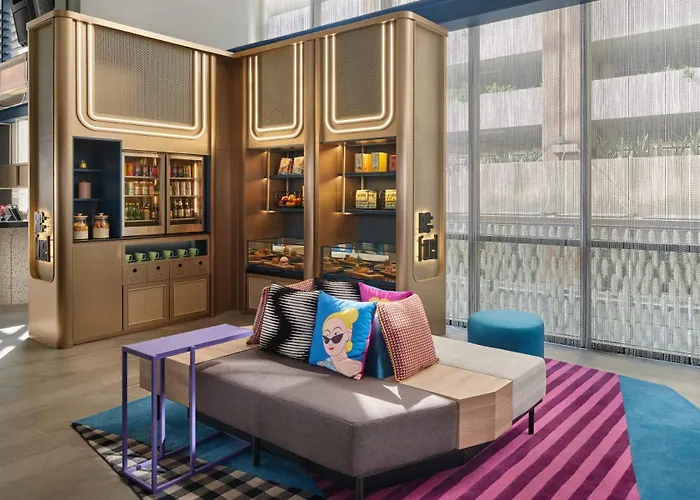 Aloft By Marriott Sukhumvit 11 Bangkok