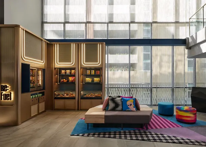 Hotel Aloft By Marriott Sukhumvit 11