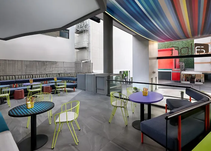 Hotel Aloft By Marriott Sukhumvit 11 4*