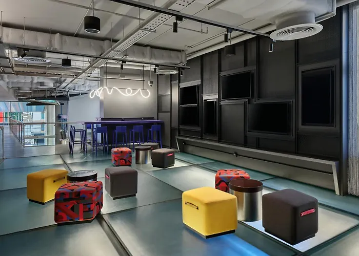 Hotel Aloft By Marriott Sukhumvit 11