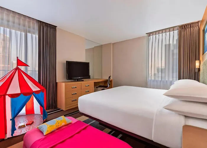 Aloft By Marriott Sukhumvit 11